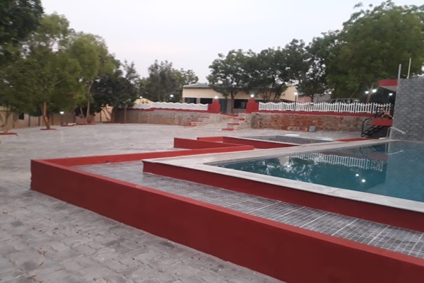 Resorts in Bangalore Kids Pool